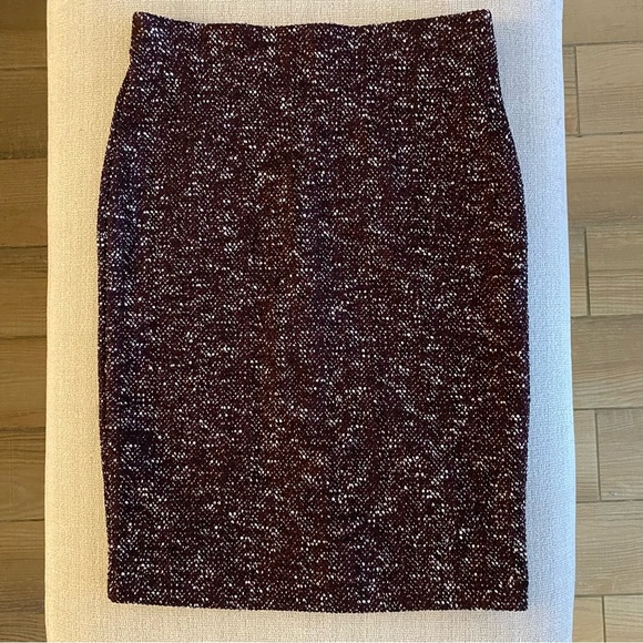 Ann Taylor Dresses & Skirts - NWT Ann Taylor Purple Pencil Skirt Sz. 8P